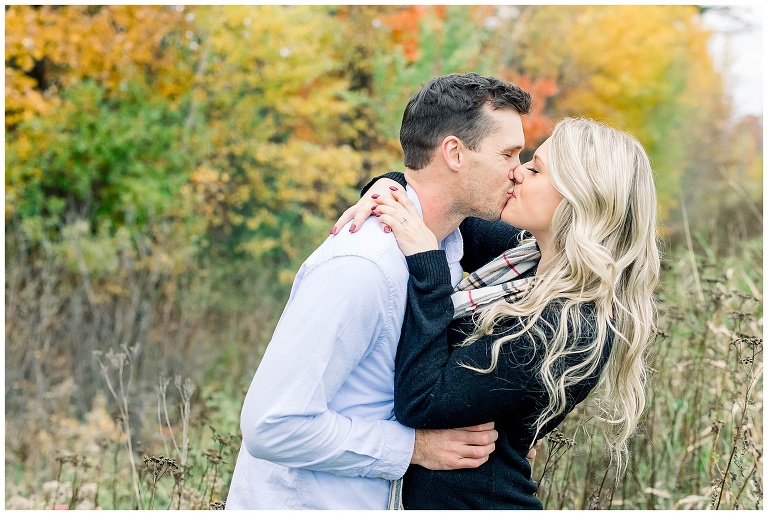 Phim Xes Gai 14 Tuoi - Colorful Fall Engagement Session - Stephanie Holsman Photography