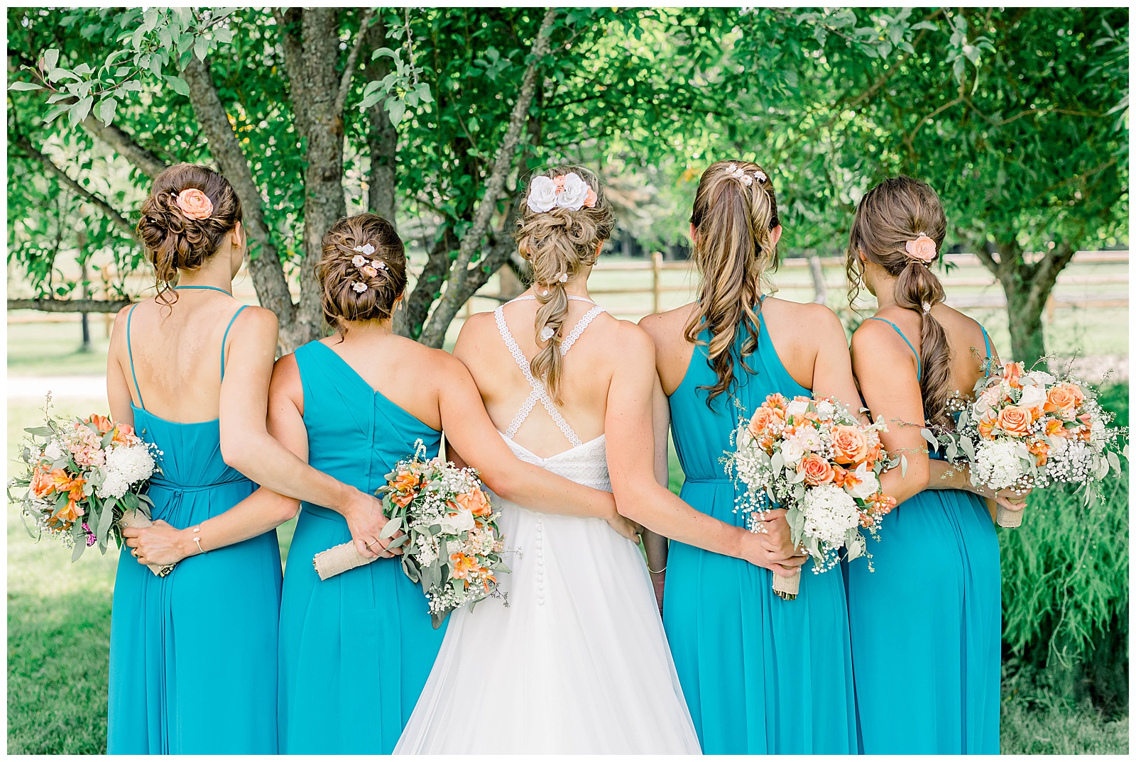 A Northern Minnesota Backyard Wedding - Stephanie Holsman Photography