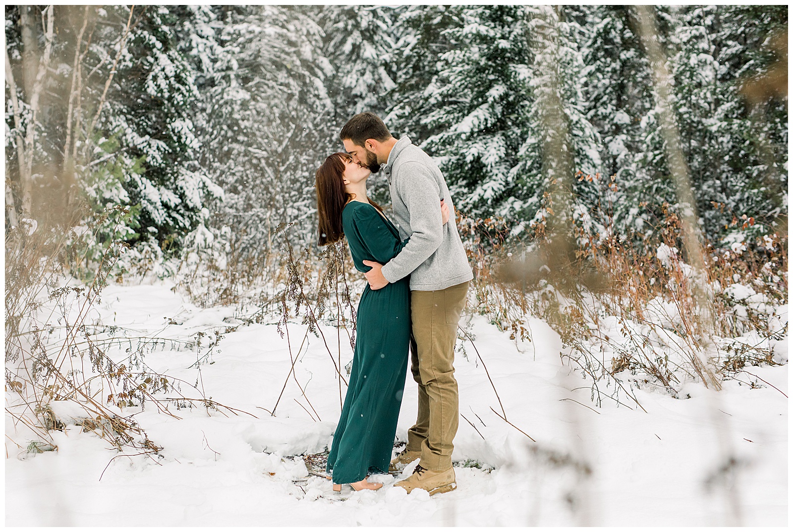 1600px x 1073px - Snow Covered Engagement Session, Grand Rapids, MN - Stephanie Holsman  Photography