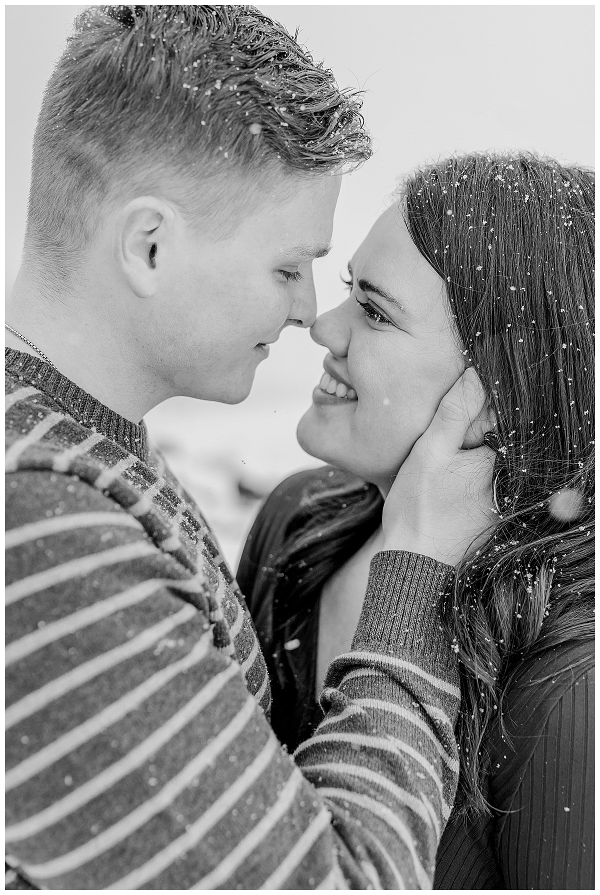 Lake Superior Duluth, MN Engagement Session - Stephanie Holsman Photography